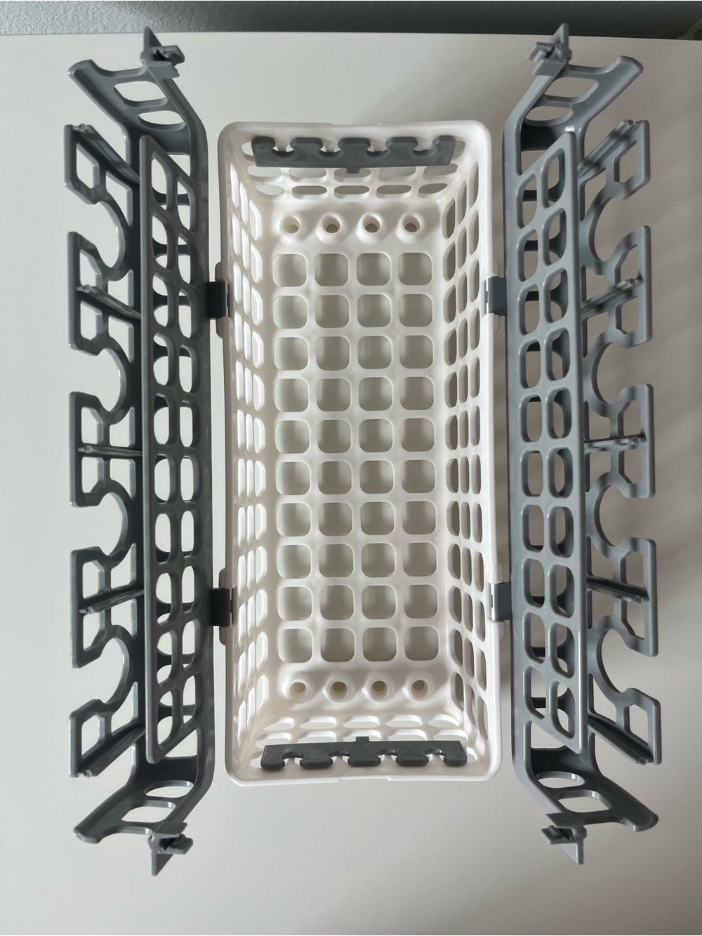 OXO Tot Dishwasher Basket - Minimal Use 🩶 - Picture 3 of 4